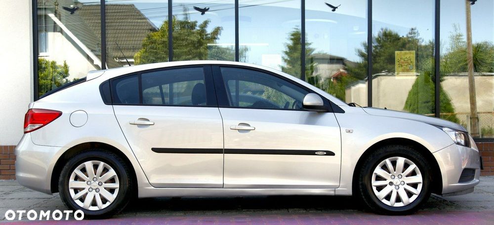 Chevrolet Cruze 1.6 LT+ - 18