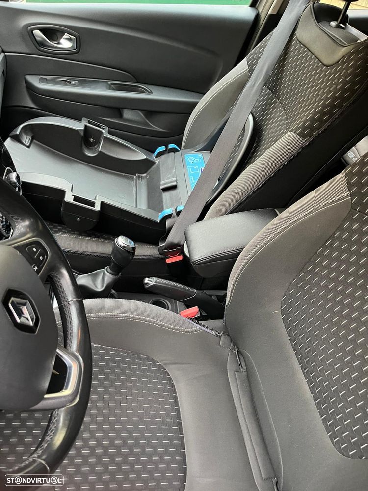 Renault Captur 0.9 TCE Exclusive - 13