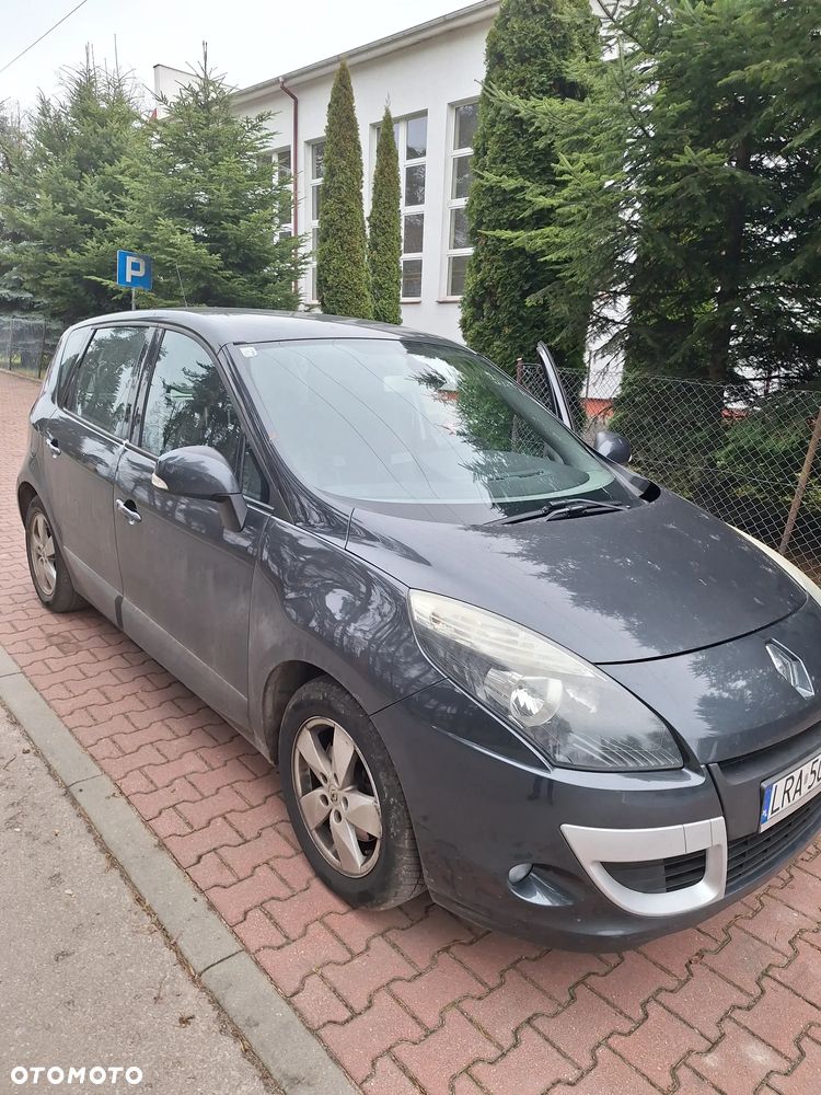 Renault Scenic - 2