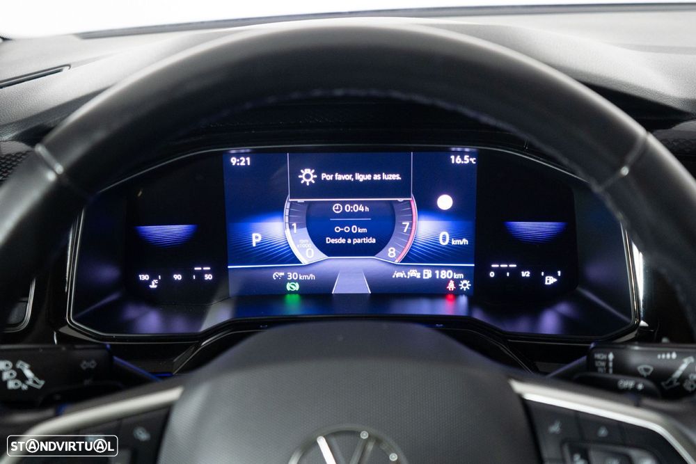 VW Polo 1.0 TSI Urban DSG - 26