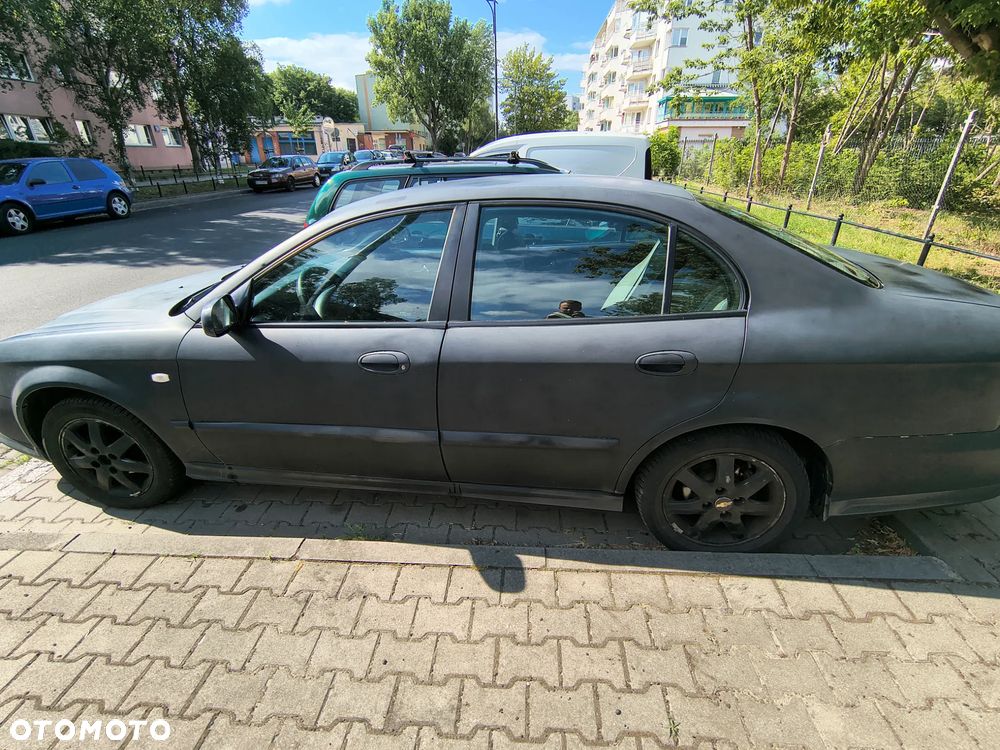 Chevrolet Evanda - 12