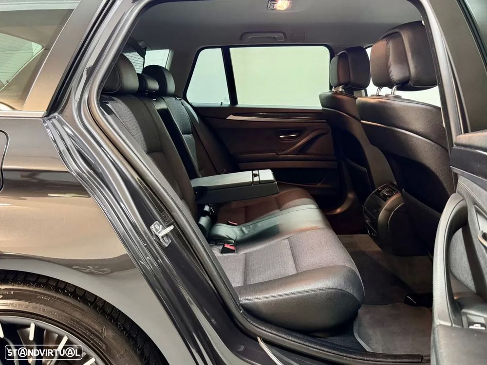 BMW 520 d Pack M Auto - 48