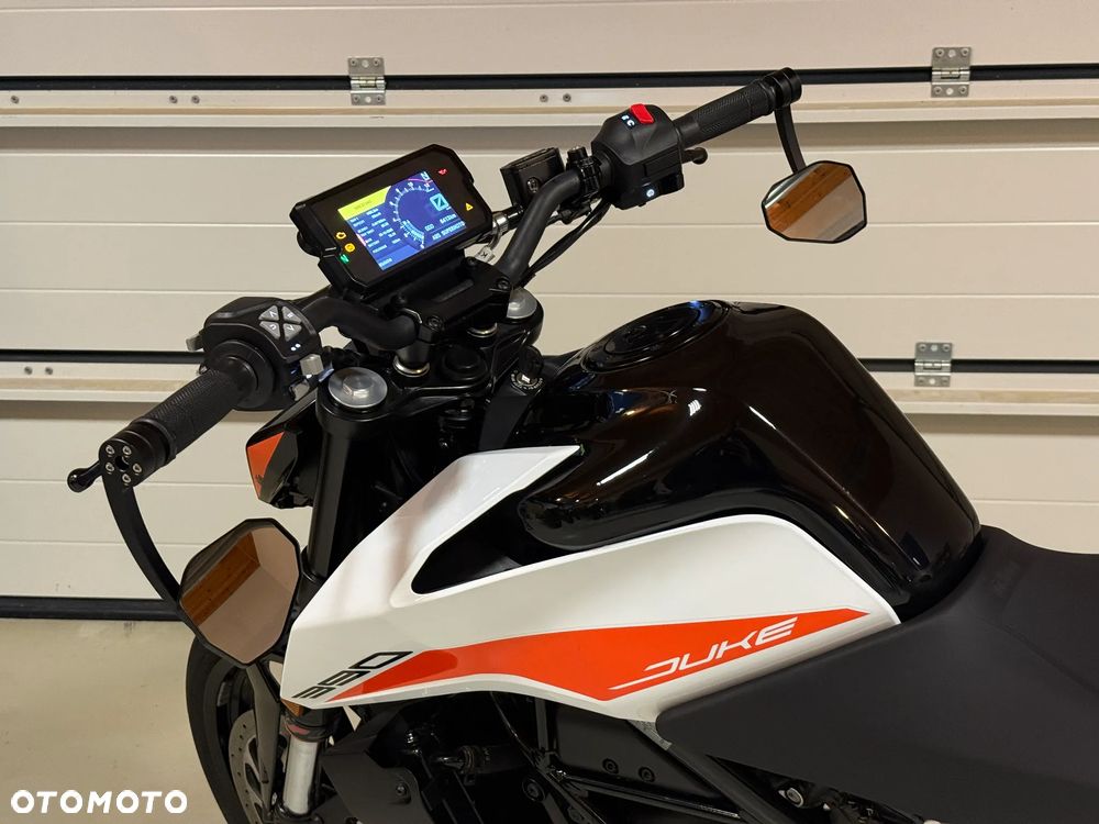 KTM Duke - 24