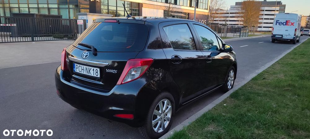 Toyota Yaris 1.4 D-4D Prestige - 6