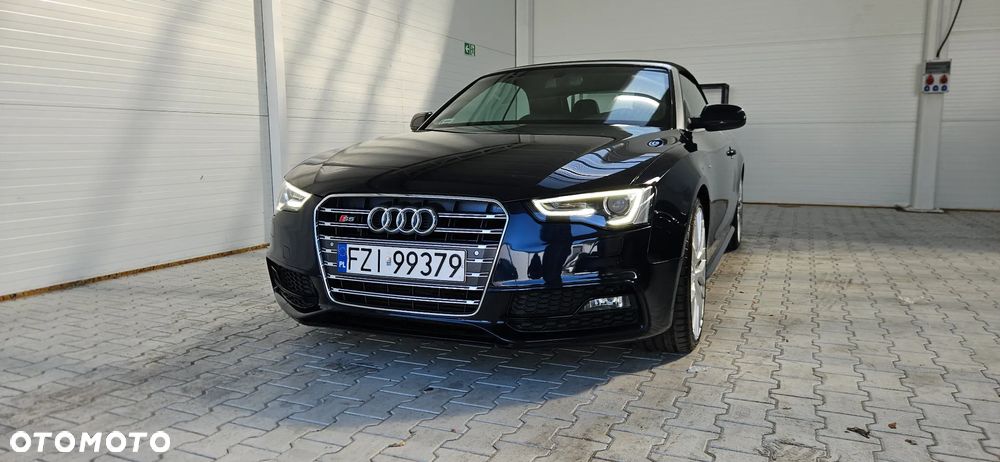 Audi A5 Cabrio - 2