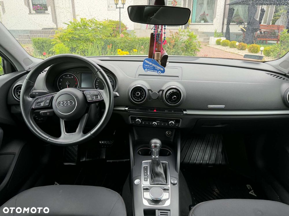 Audi A3 Limousine 1.5 TFSI S tronic - 6