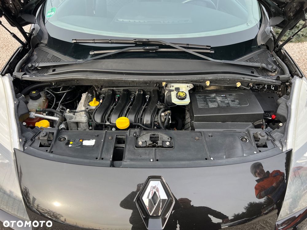 Renault Grand Scenic Gr 1.6 Pack Authentique - 18