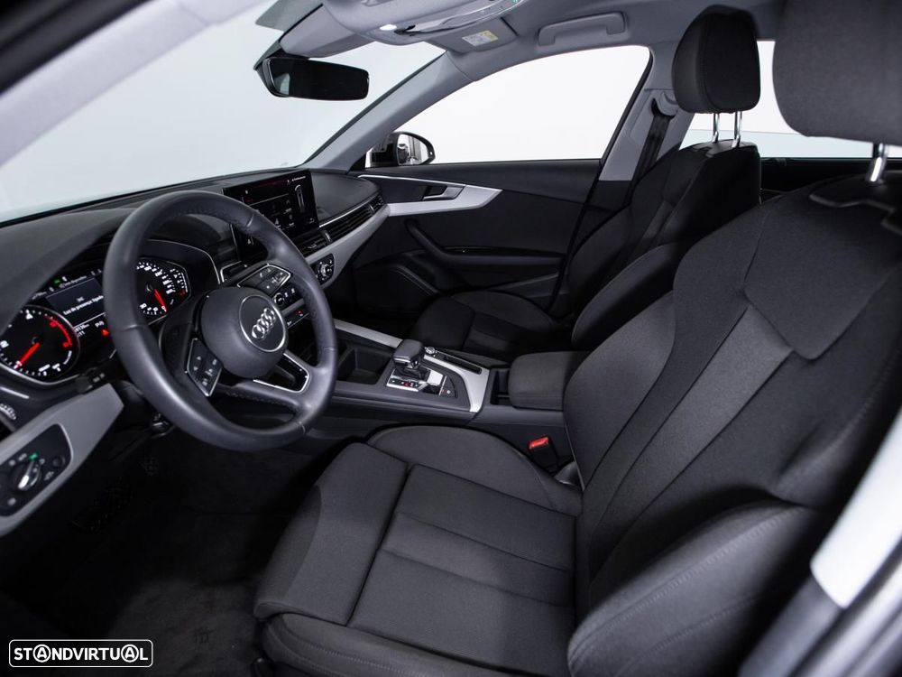 Audi A4 Avant 30 TDI S tronic - 8