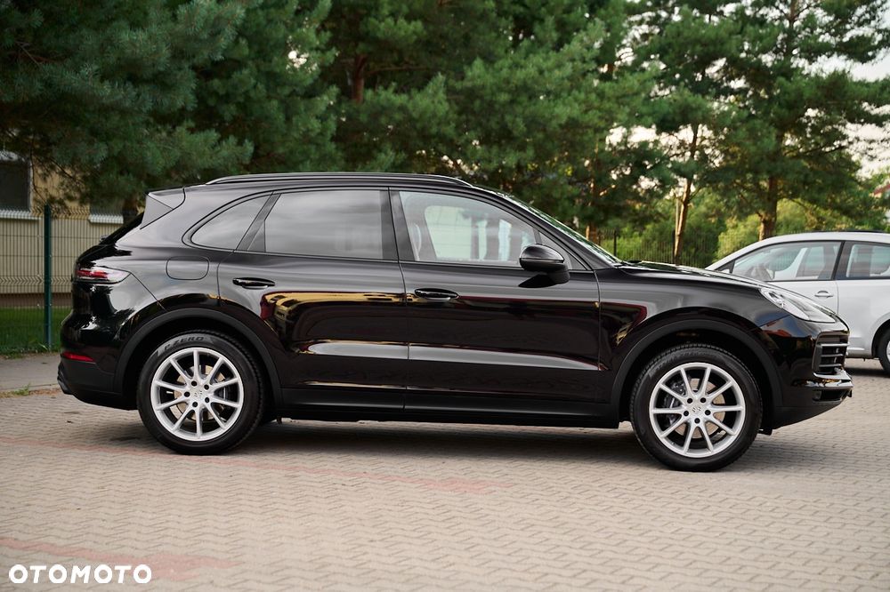 Porsche Cayenne - 13