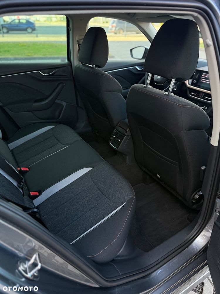 Skoda Kamiq 1.5 TSI Style DSG - 25