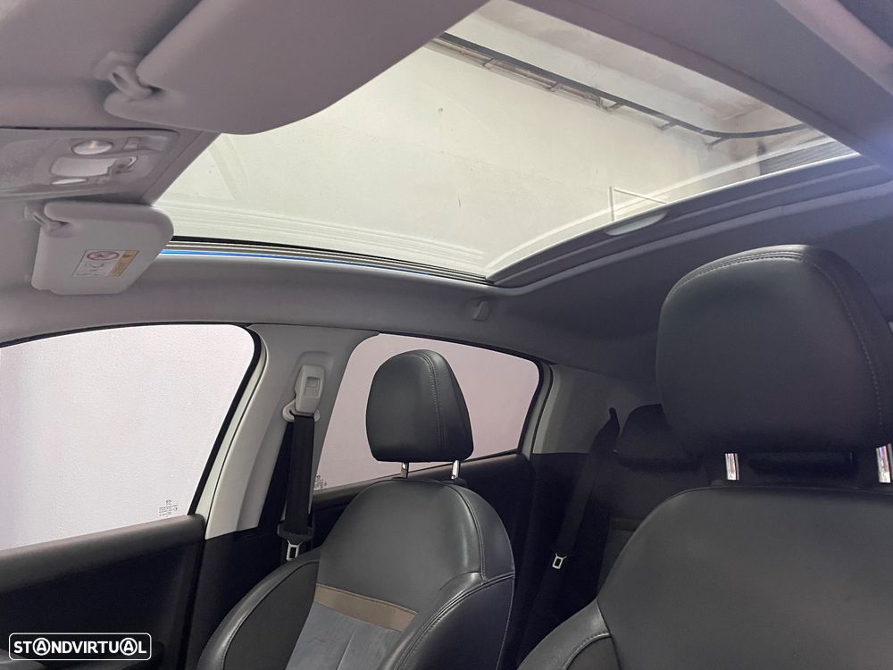 Peugeot 208 PureTech 110 Stop & Start EAT6 Tech Edition - 11