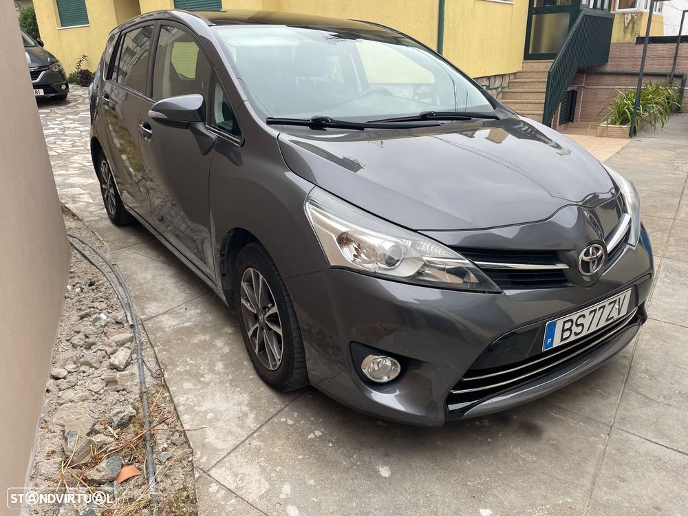 Toyota Verso 1.6 D-4D 5L S&S Comfort - 1