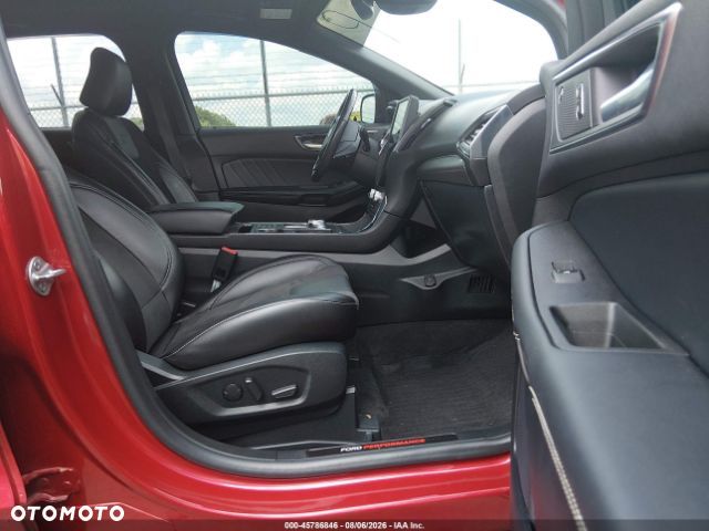 Ford Edge - 6