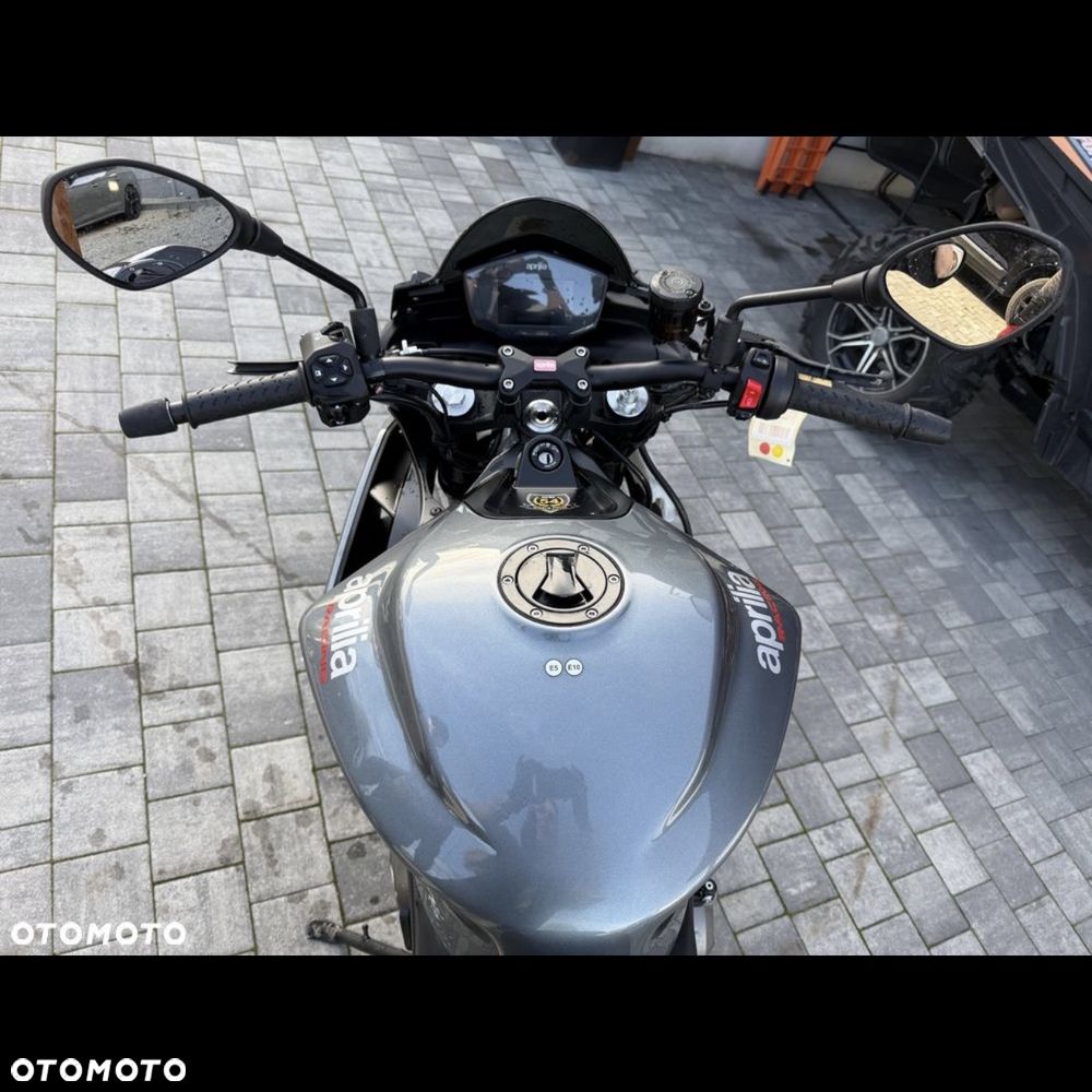 Aprilia Tuono - 13