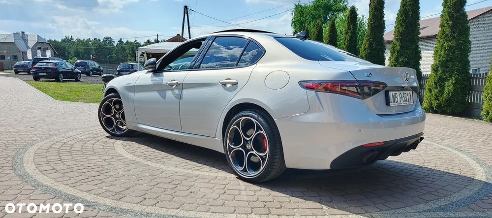 Alfa Romeo Giulia 2.0 Turbo Veloce TI Q4 - 11
