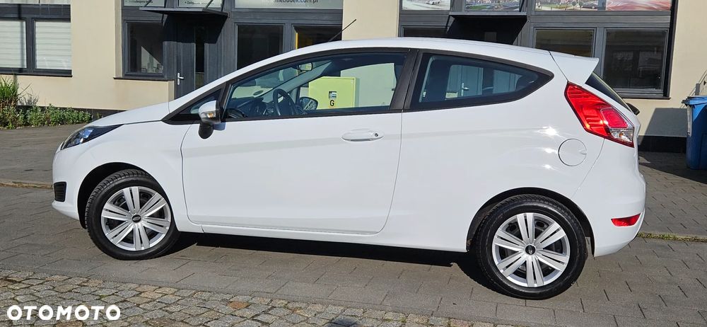 Ford Fiesta 1.25 Trend - 23