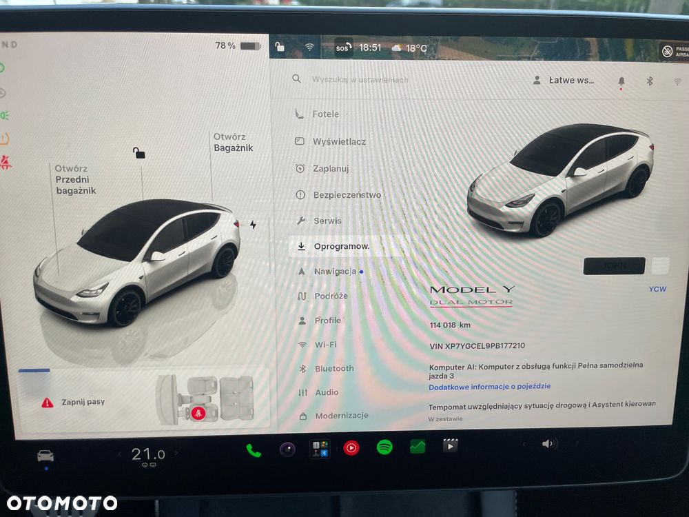 Tesla Model Y - 11