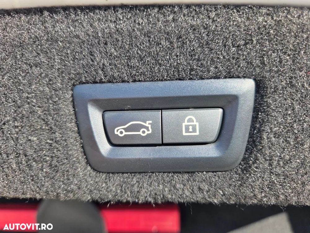 BMW Seria 7 750i xDrive - 15