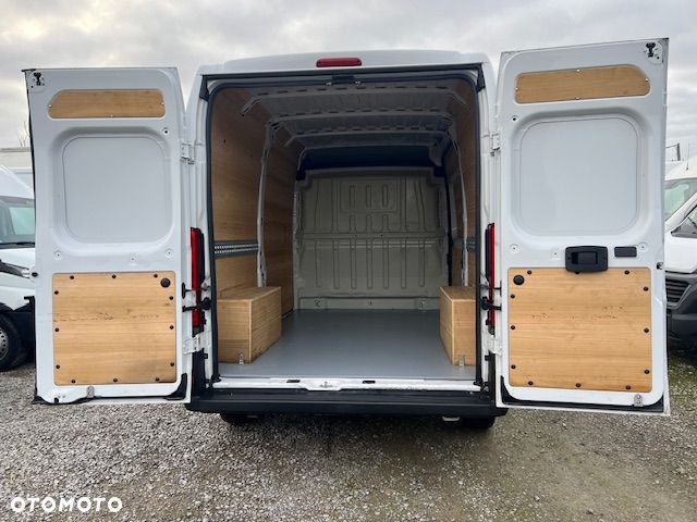 Opel Movano L2H2 2,2 120 KM klima tempomat - 11