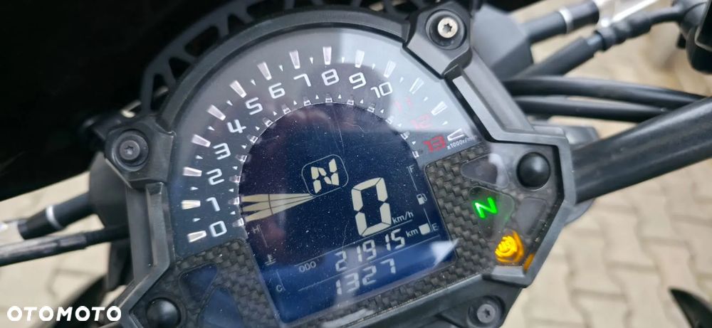 Kawasaki Z 900 - 5