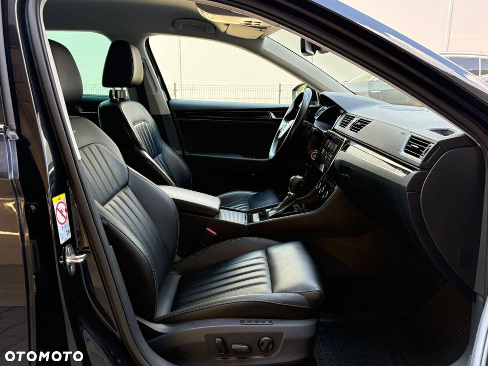 Skoda Superb 2.0 TDI SCR L&K DSG - 12