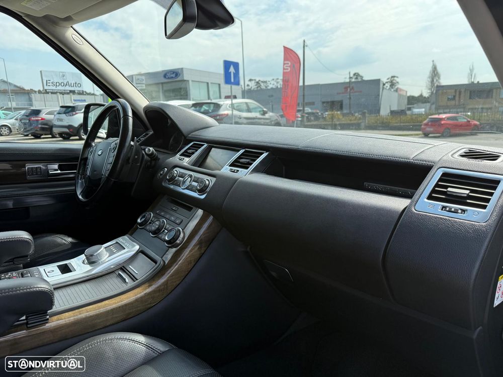 Land Rover Range Rover Sport 3.0 SDV6 HSE Black - 29
