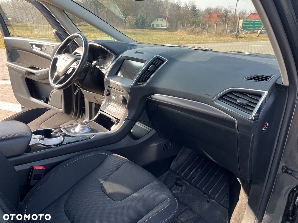 Ford S-Max 2.0 EcoBlue Titanium - 17