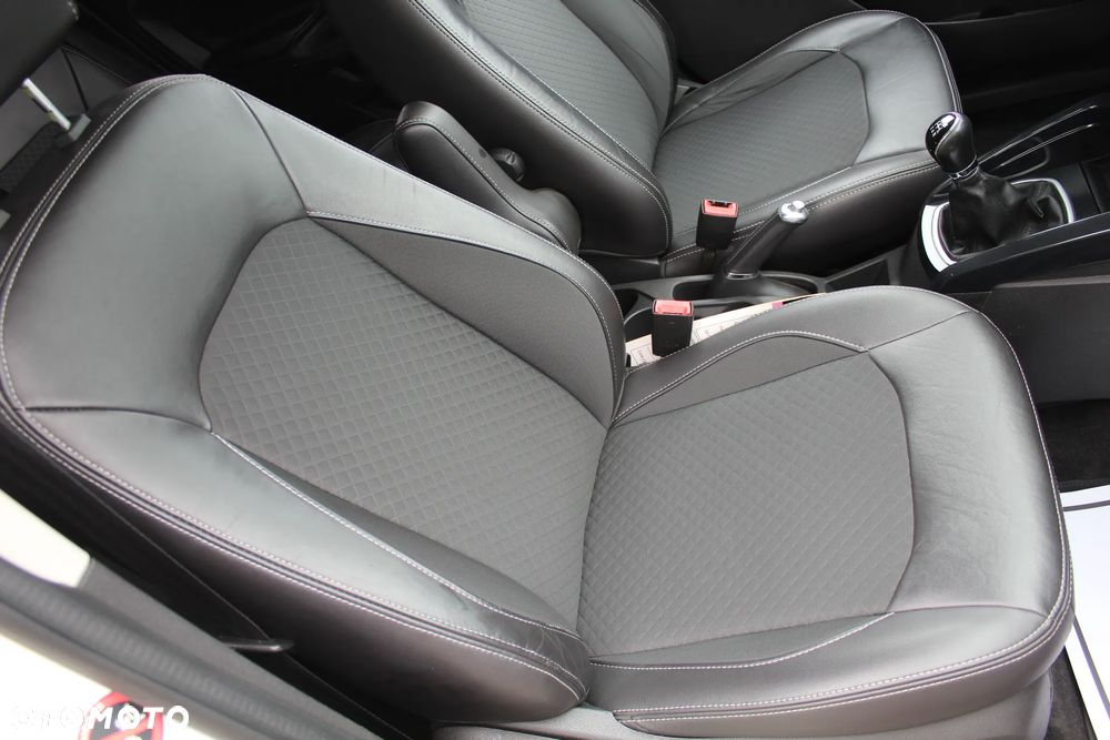 Ford EcoSport 1.0 EcoBoost TITANIUM - 23