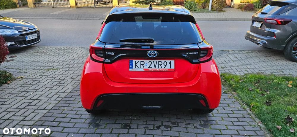 Toyota Yaris Hybrid 1.5 Premiere Edition - 10