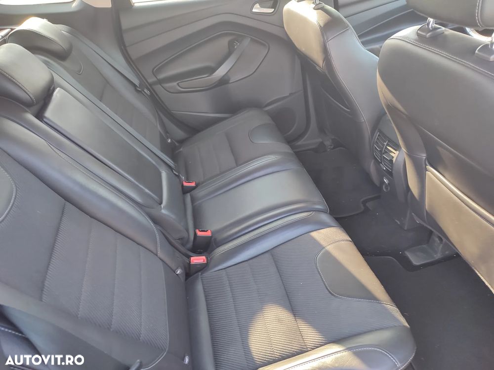 Ford Kuga ver-2-0-tdci-powershift-4wd-trend - 10