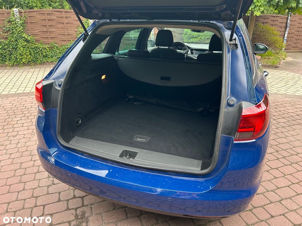 Opel Astra - 38