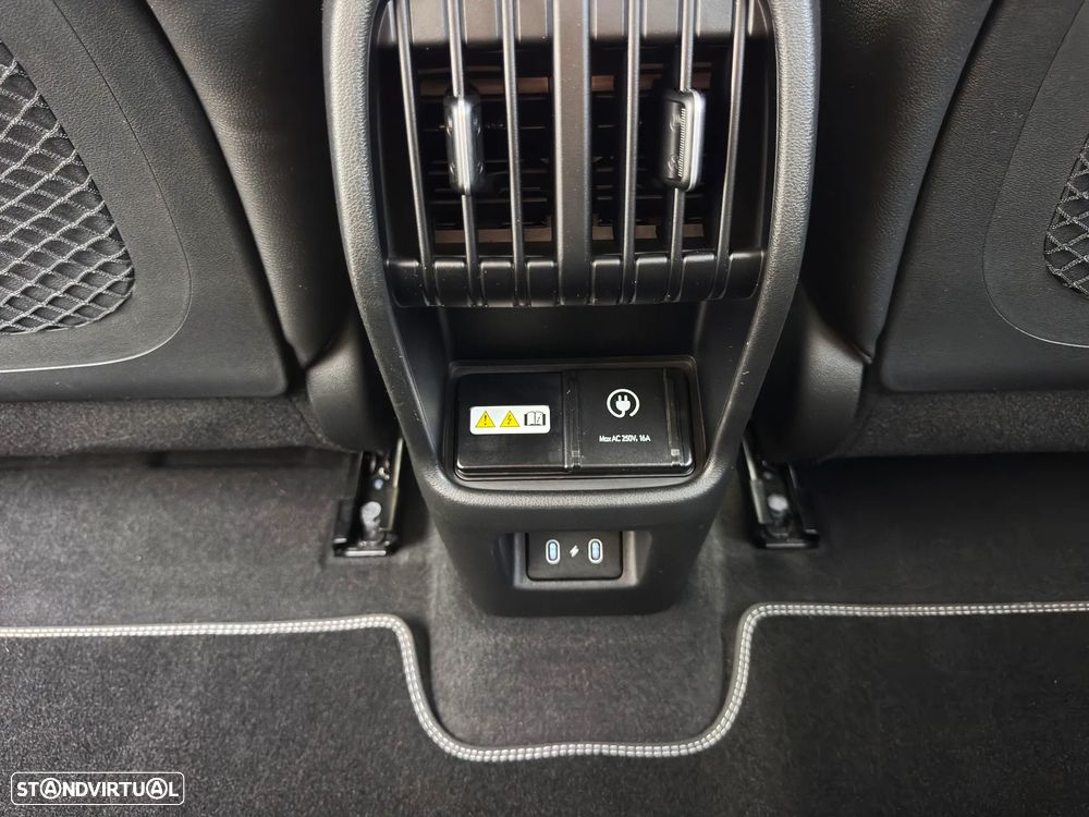 Hyundai Kauai 65.4 kWh Vanguard - 54