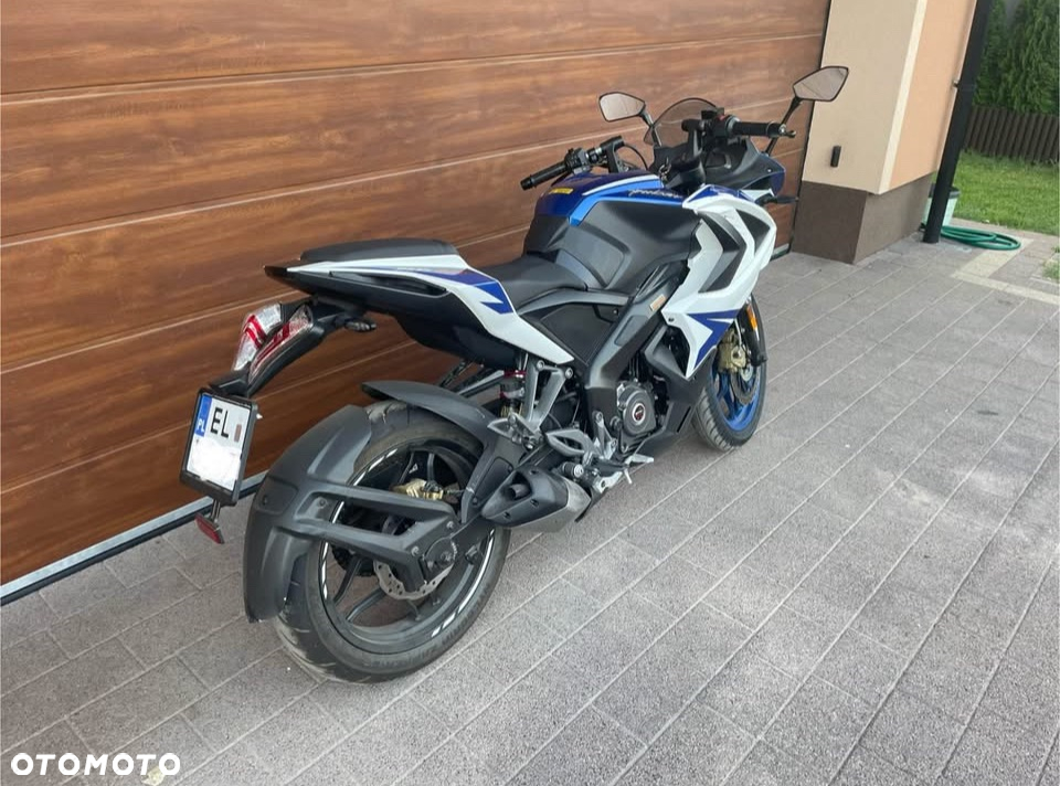 Bajaj Pulsar - 9