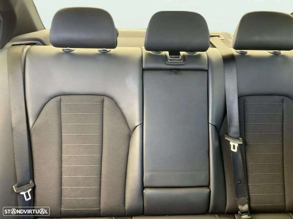 BMW 320 d Line Sport Auto - 12