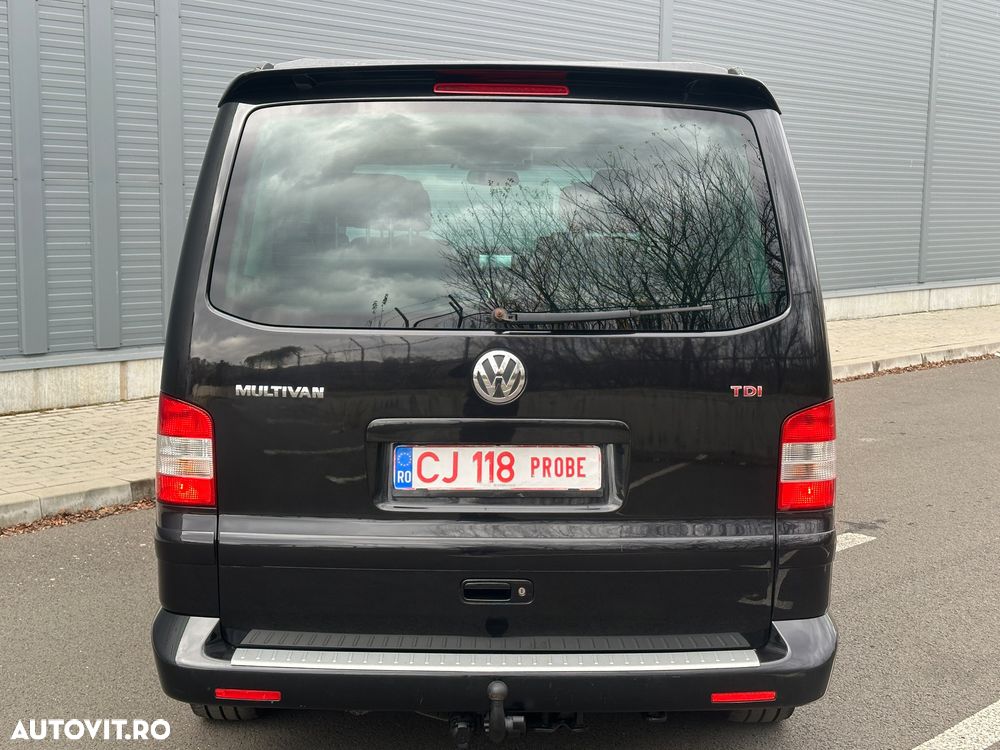 Volkswagen Multivan - 23