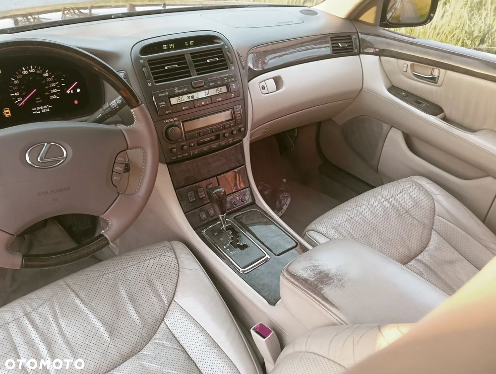 Lexus LS Standard - 6