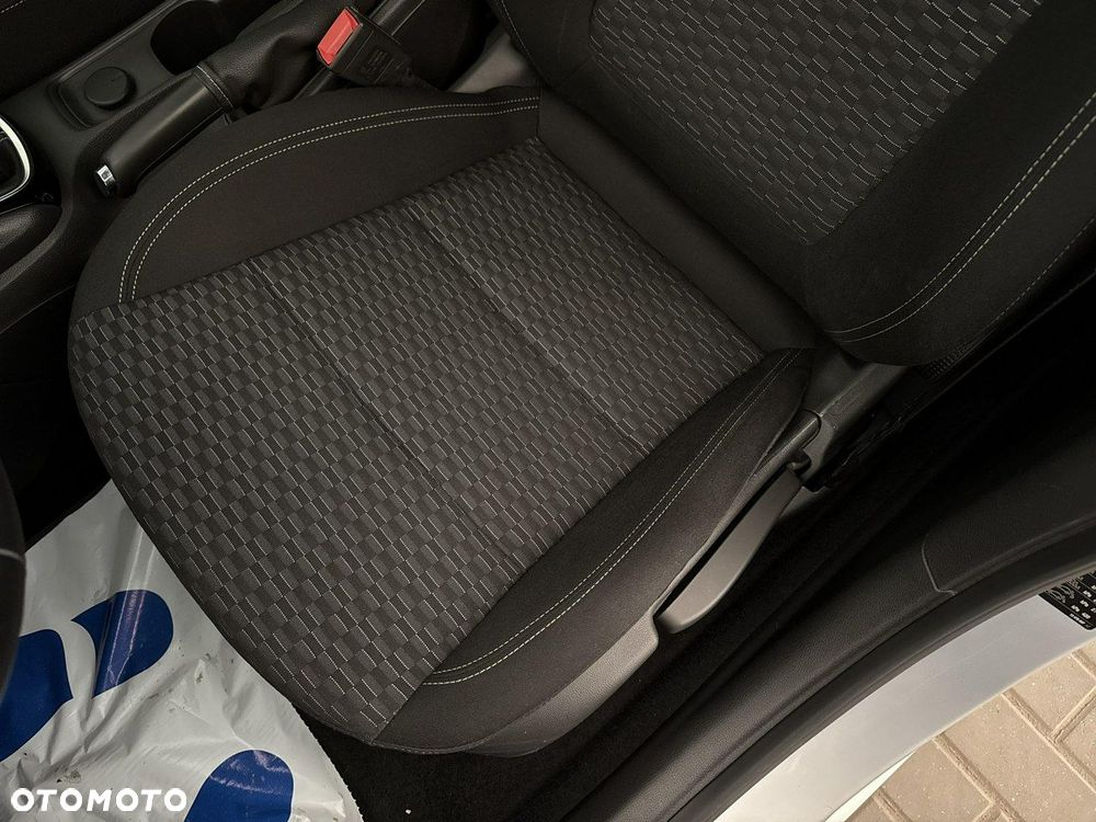 Opel Astra - 18