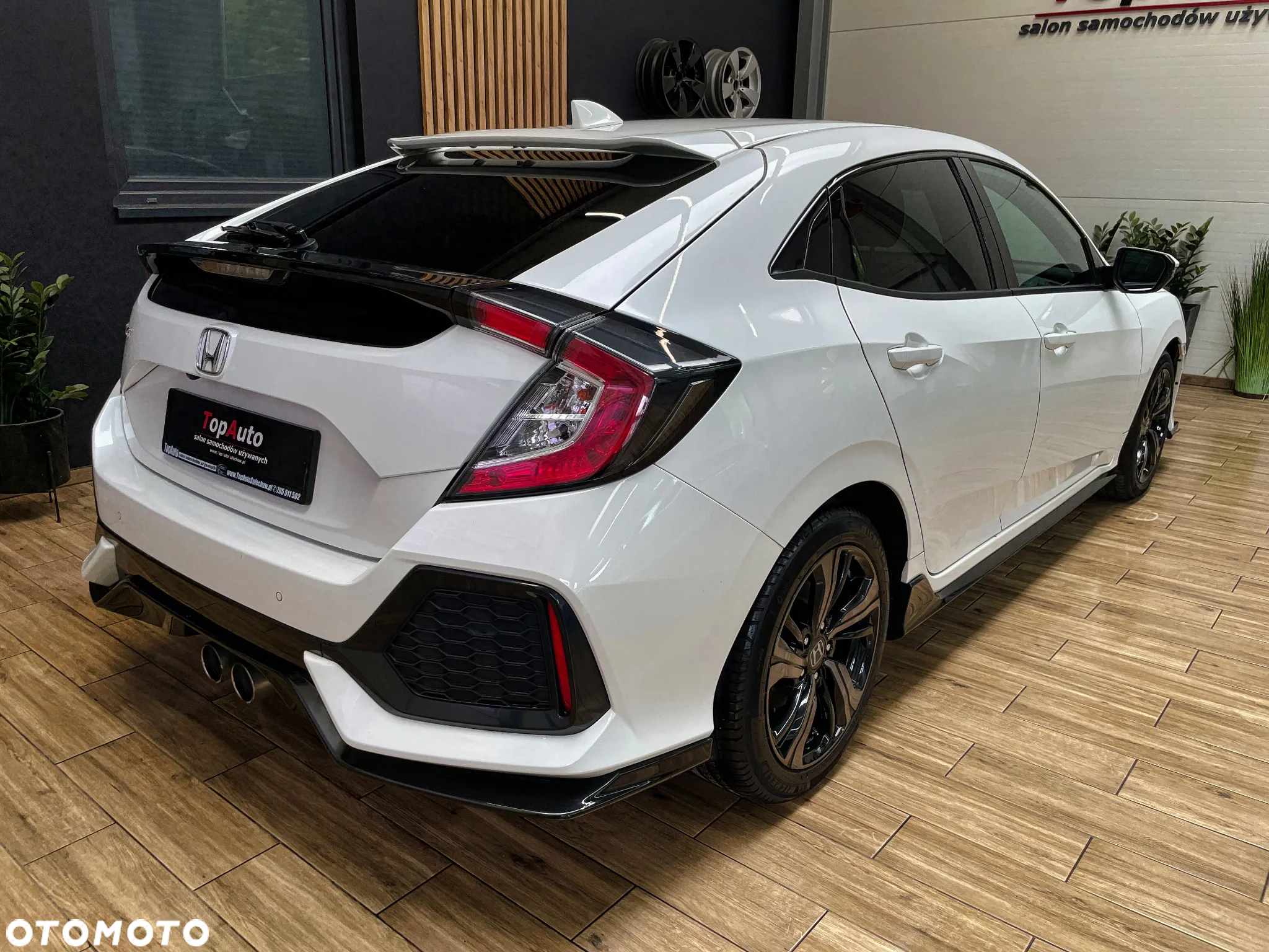 Honda Civic 1.5 i-VTEC Turbo CVT Sport - 5