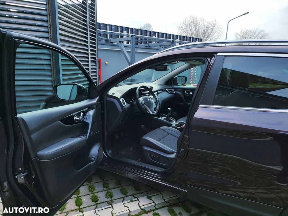 Nissan Qashqai 1.6L dCi Start/Stop 4X4-i Tekna - 30