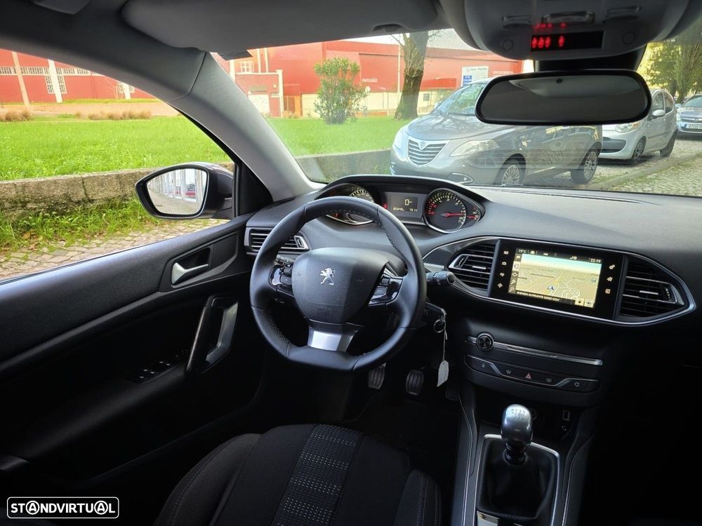 Peugeot 308 SW 1.6 BlueHDi Allure - 20