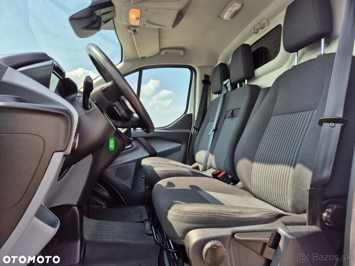 Ford TRANSIT CUSTOM - 10