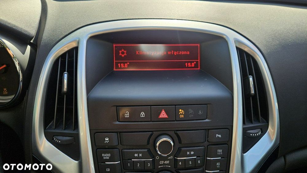 Opel Astra 1.6 Color Edition - 30