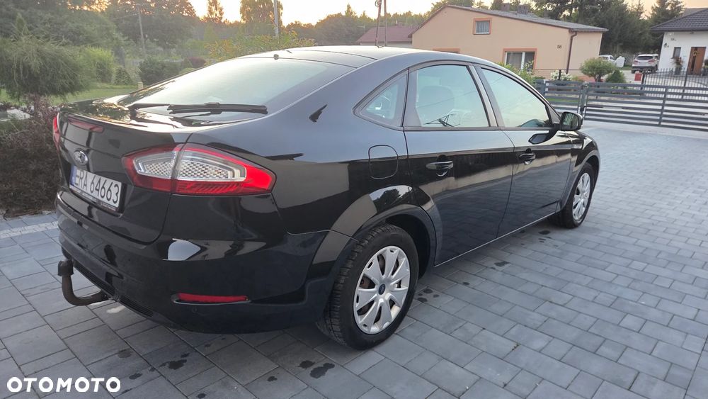 Ford Mondeo 2.0 Trend X - 10