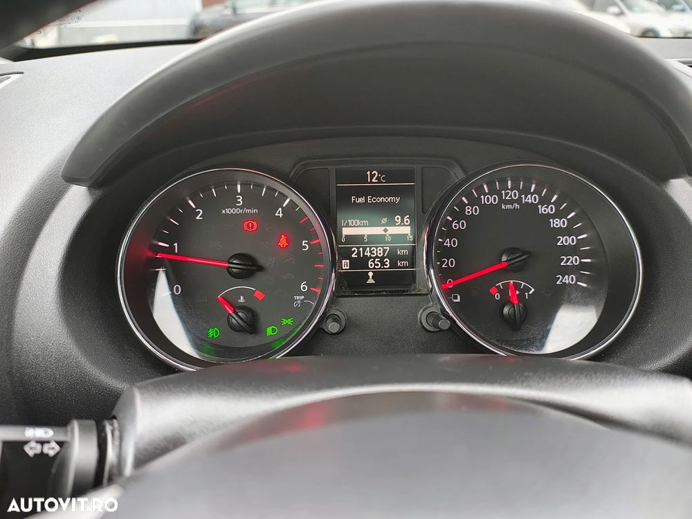 Nissan Qashqai 1.5 DCI TEKNA+ - 11