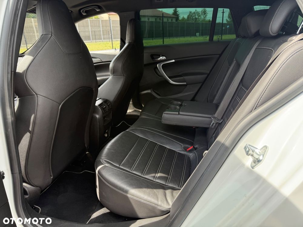 Opel Insignia 2.8 Turbo 4x4 OPC - 13