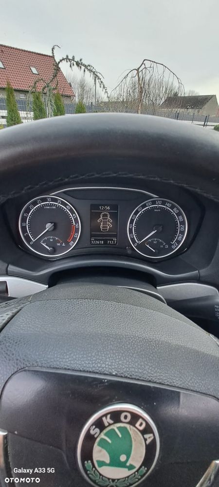 Skoda Octavia 2.0 TDI CR DPF RS - 12