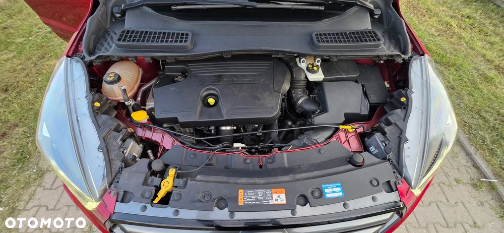 Ford Kuga 2.0 TDCi 4x4 ST-Line - 31