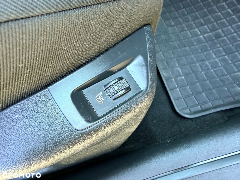 Citroën C5 HDi 165 FAP Business Class - 17