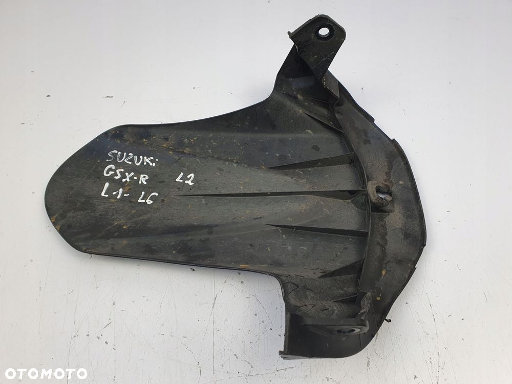TYLNY BŁOTNIK TYŁ Suzuki GSX-R 600 750 GSXR 600 L1 L2 L3 L4 - 12