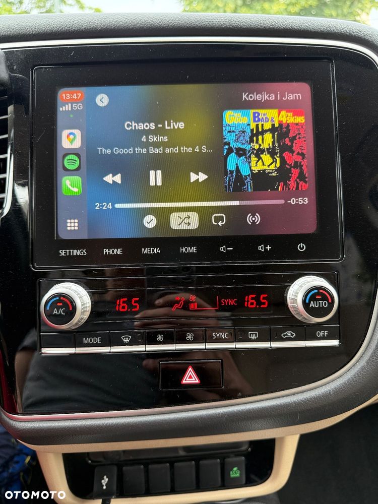 Mitsubishi Outlander - 15